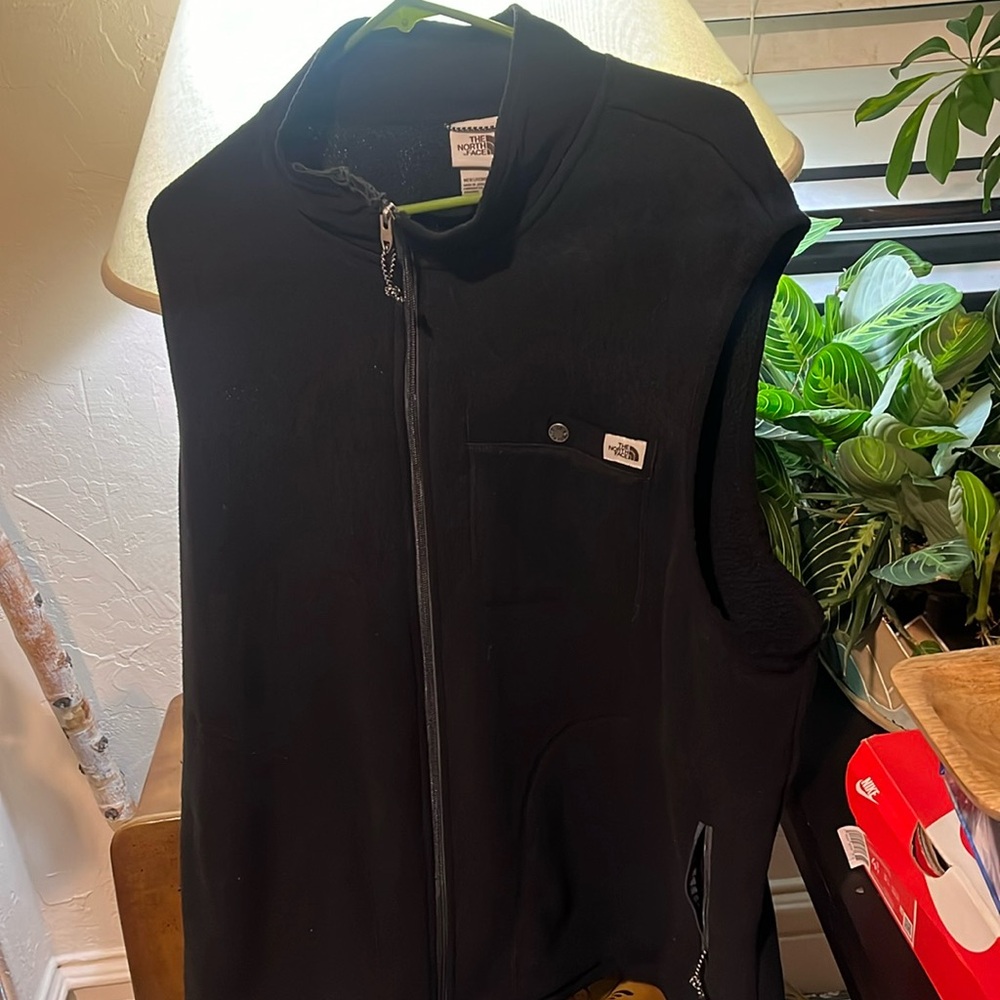 The North Face Vest XXL. This vest hits different